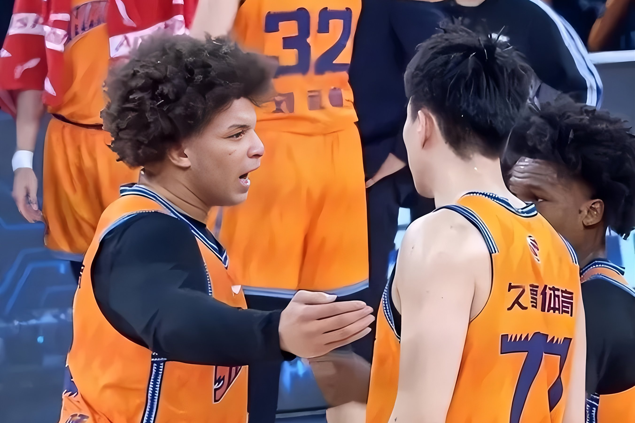 lol职业选手-CBA季后赛今夜走向成谜,广厦男篮再遭质疑,信心回归,医务组通报恢复的简单介绍